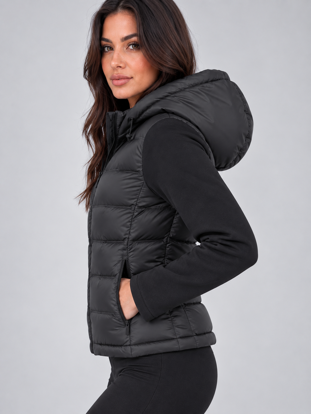 Doudoune Femme à Capuche Matelassée Zippée